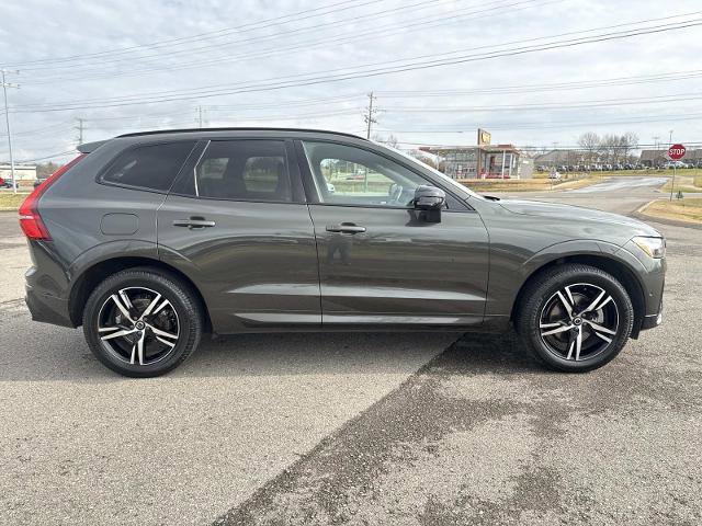 Used 2022 Volvo XC60 B5 R-Design w/ Advanced Package image 4