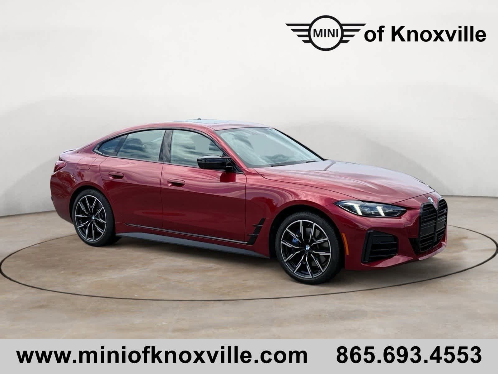 Used 2025 BMW M440i RWD image 1