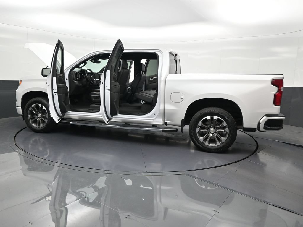Used 2024 Chevrolet Silverado 1500 High Country AWD/4WD image 34
