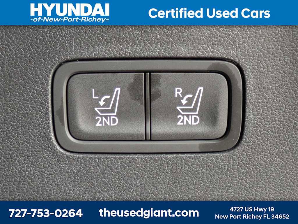 Used 2026 Hyundai Santa Fe Limited image 15