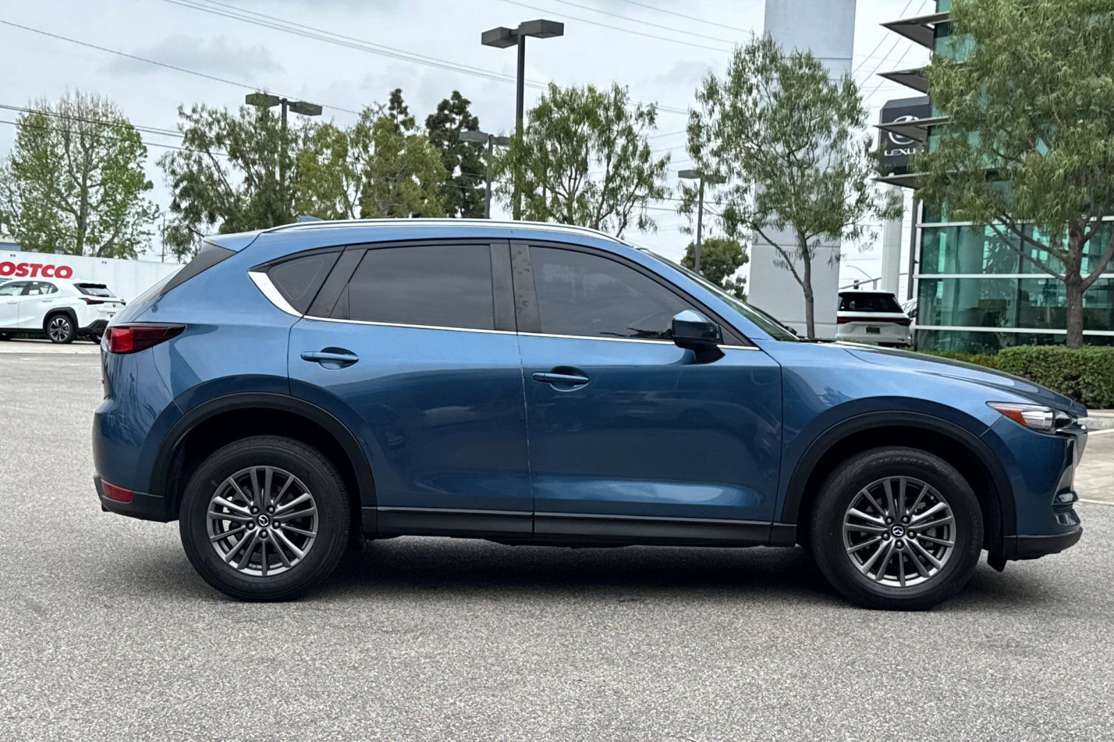 Used 2018 MAZDA CX-5 Sport image 4
