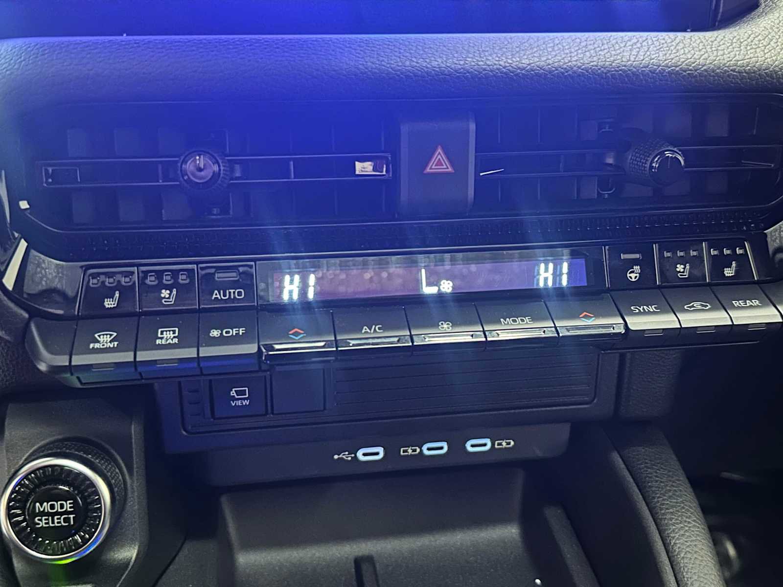 Certified 2025 Toyota Land Cruiser image 15