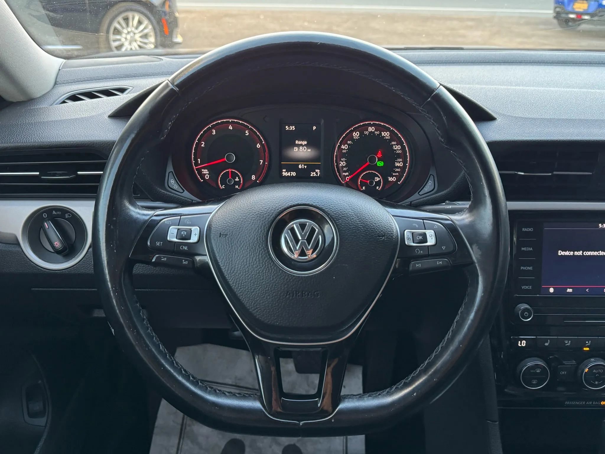 Used 2020 Volkswagen Passat 2.0T SE image 31