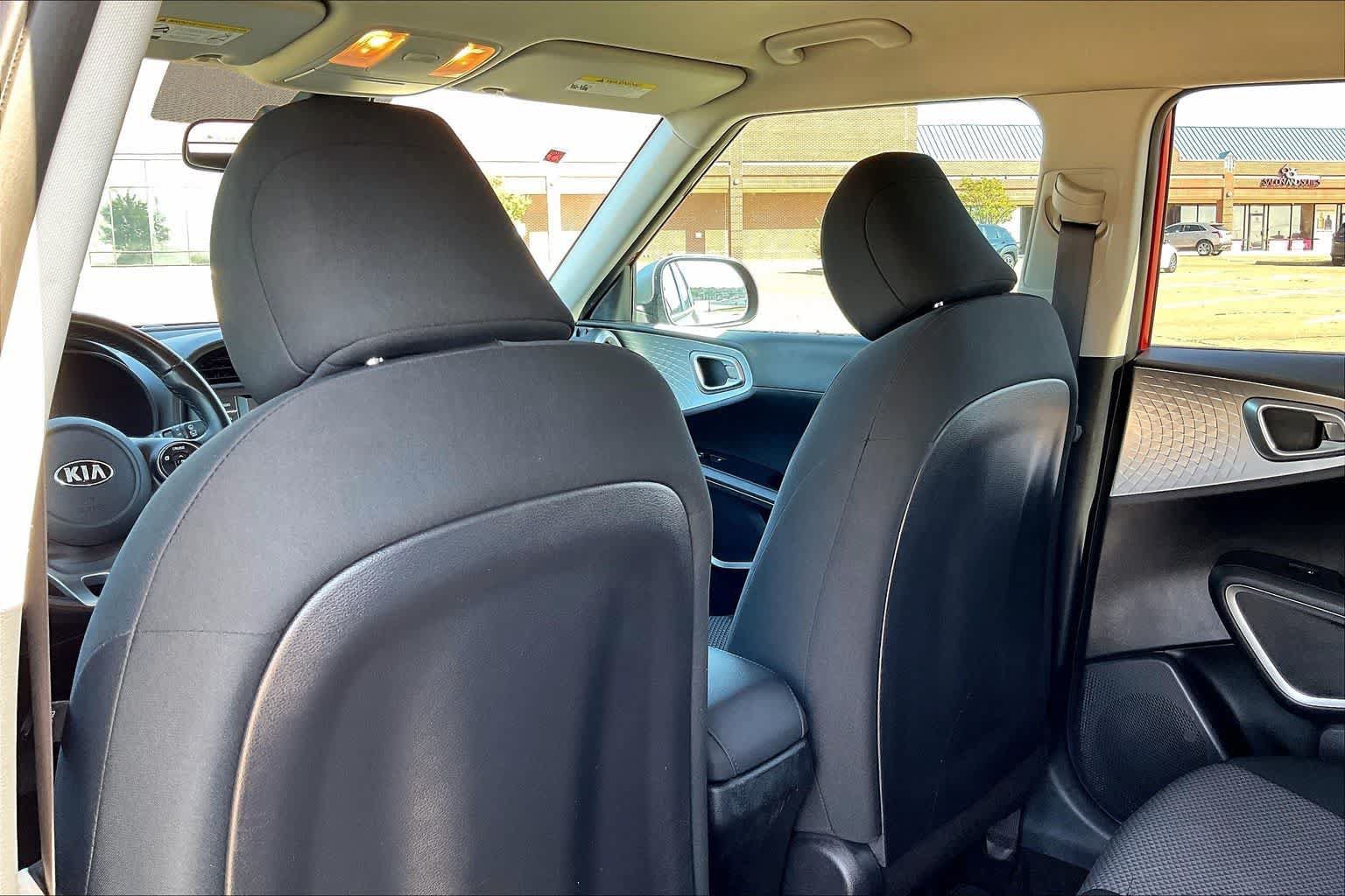 Certified 2021 Kia Soul X-Line FWD image 11