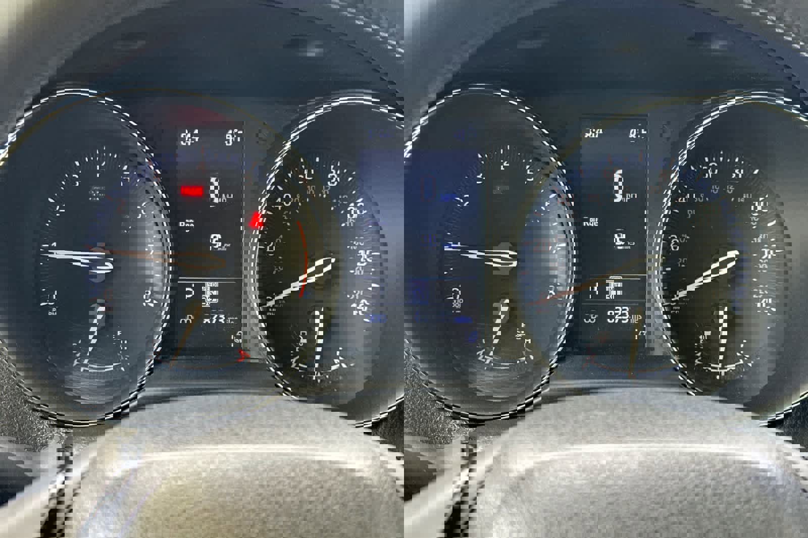 Used 2021 Toyota C-HR XLE FWD image 24