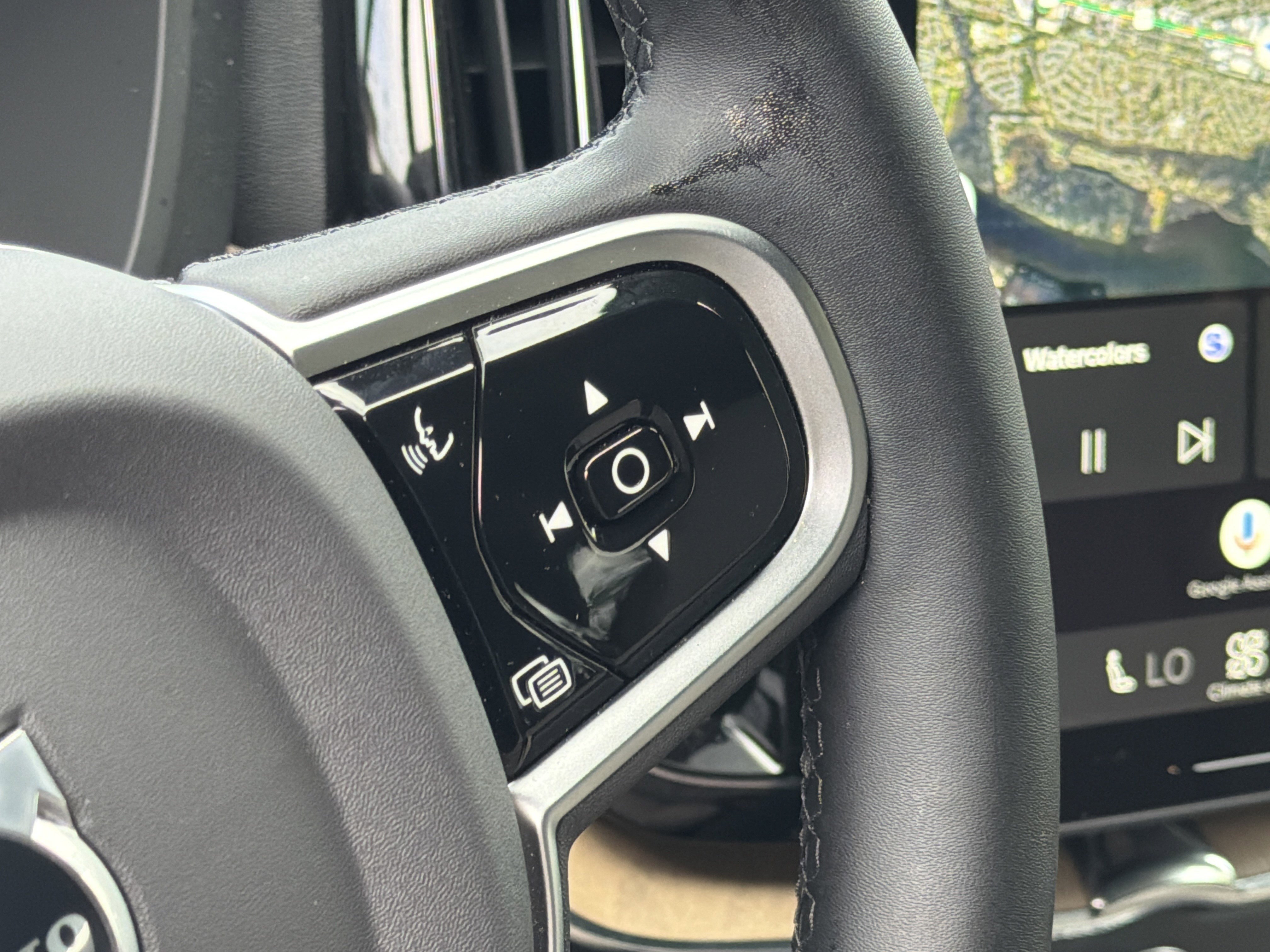 Used 2026 Volvo XC60 B5 Plus w/ Protection Package Premier image 20