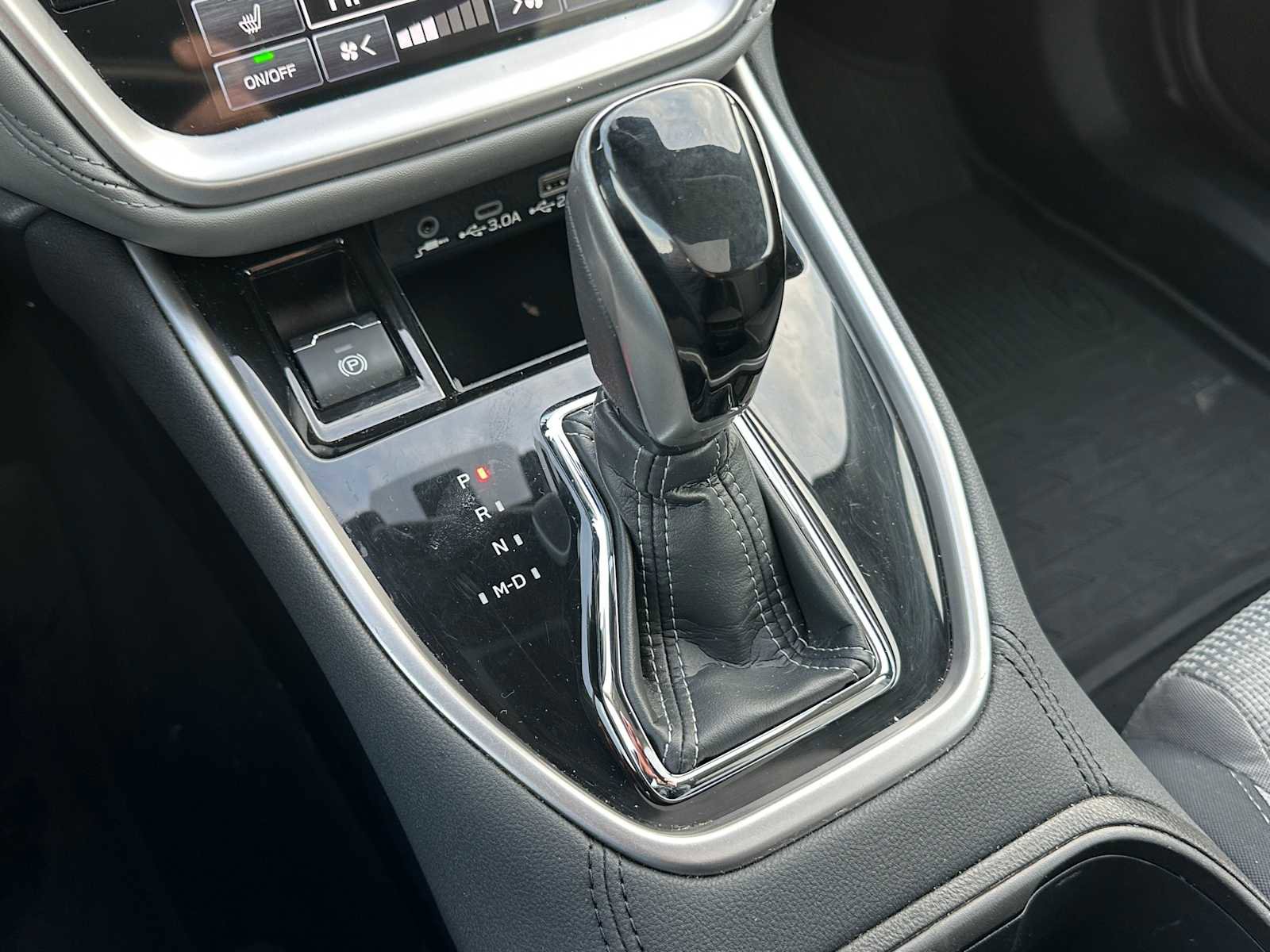 Used 2024 Subaru Outback Premium image 35