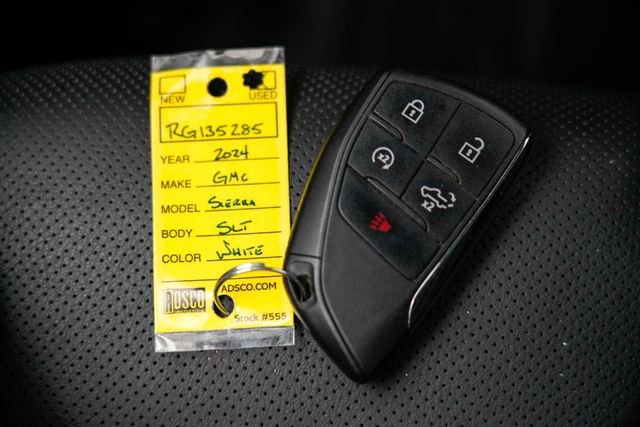 Used 2024 GMC Sierra 1500 SLT image 34