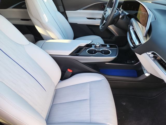 New 2025 Cadillac Lyriq Sport AWD/4WD image 22