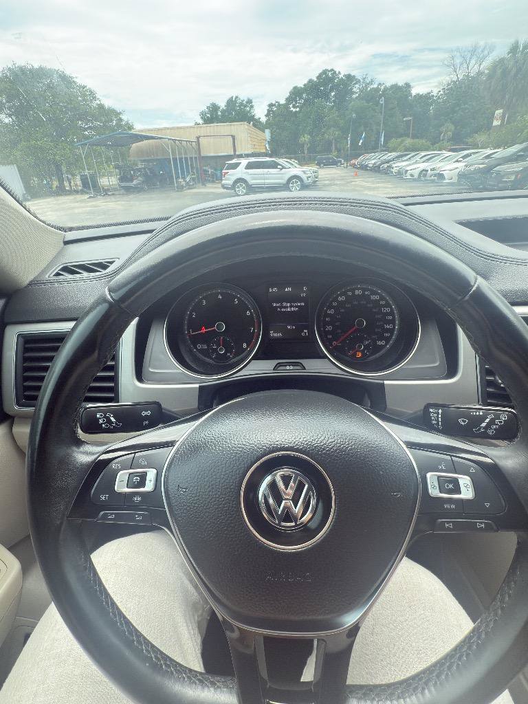 Used 2019 Volkswagen Atlas SE w/ Towing Package FWD image 10