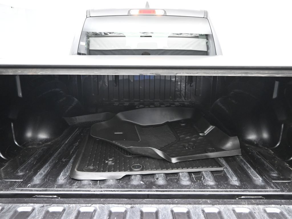 Used 2022 RAM 1500 Big Horn AWD/4WD image 33