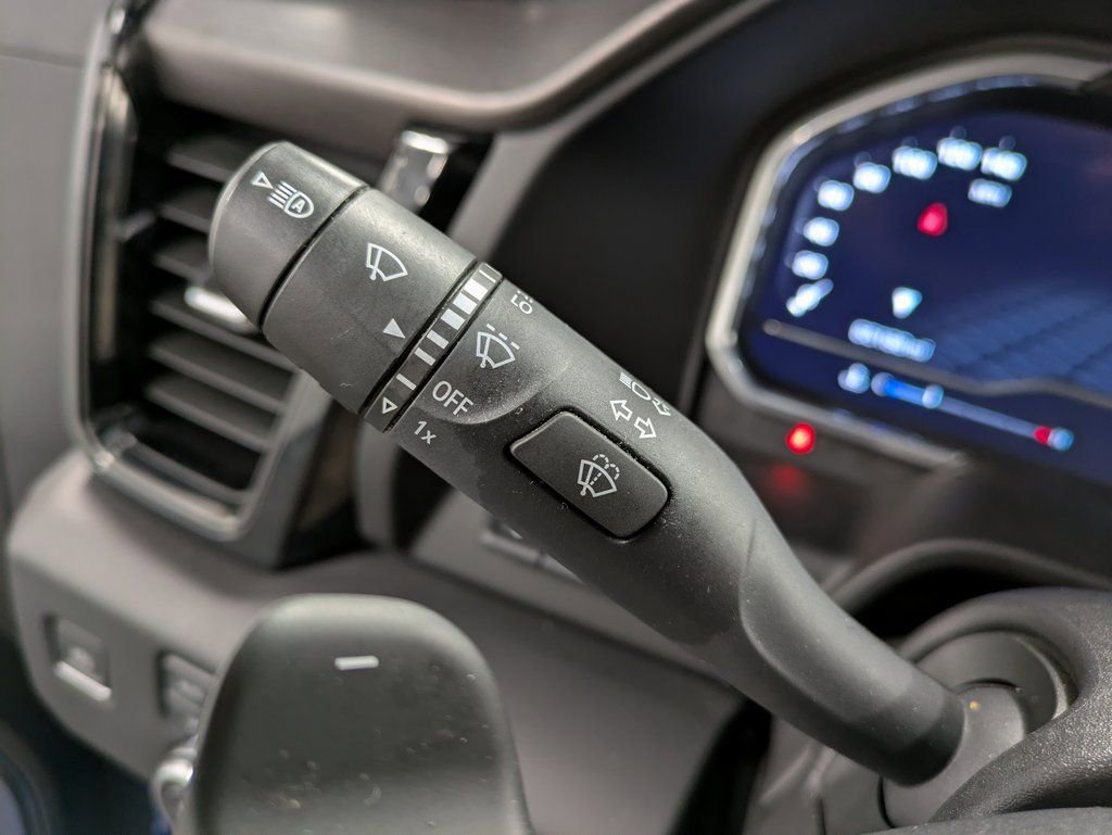 Used 2023 GMC Sierra 1500 AT4X image 17