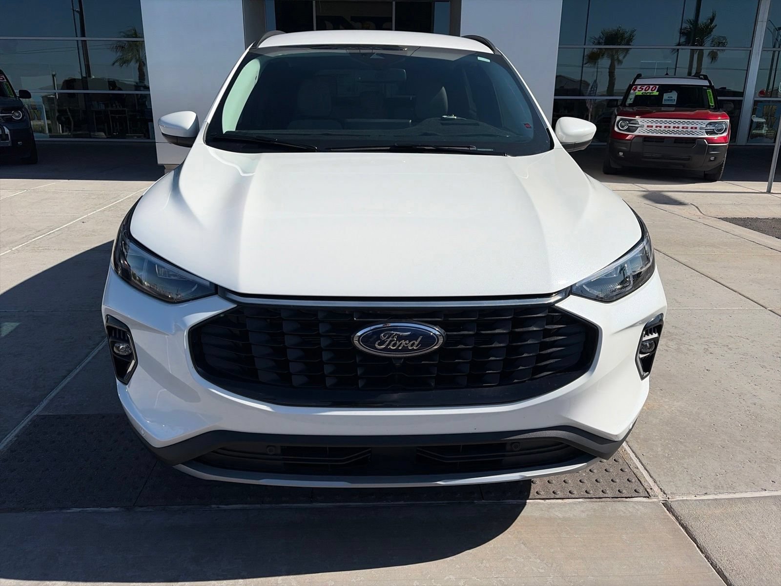 Used 2023 Ford Escape Platinum w/ Premium Technology Package AWD/4WD image 10