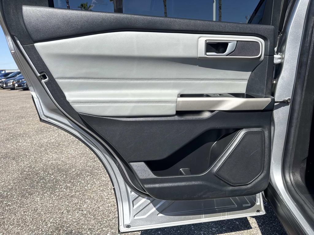Certified 2023 Ford Explorer XLT w/ Equipment Group 202A image 21