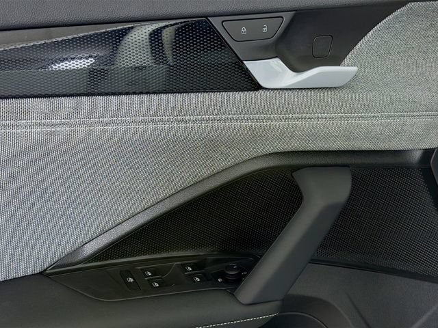 New 2026 Volkswagen Tiguan S FWD image 18