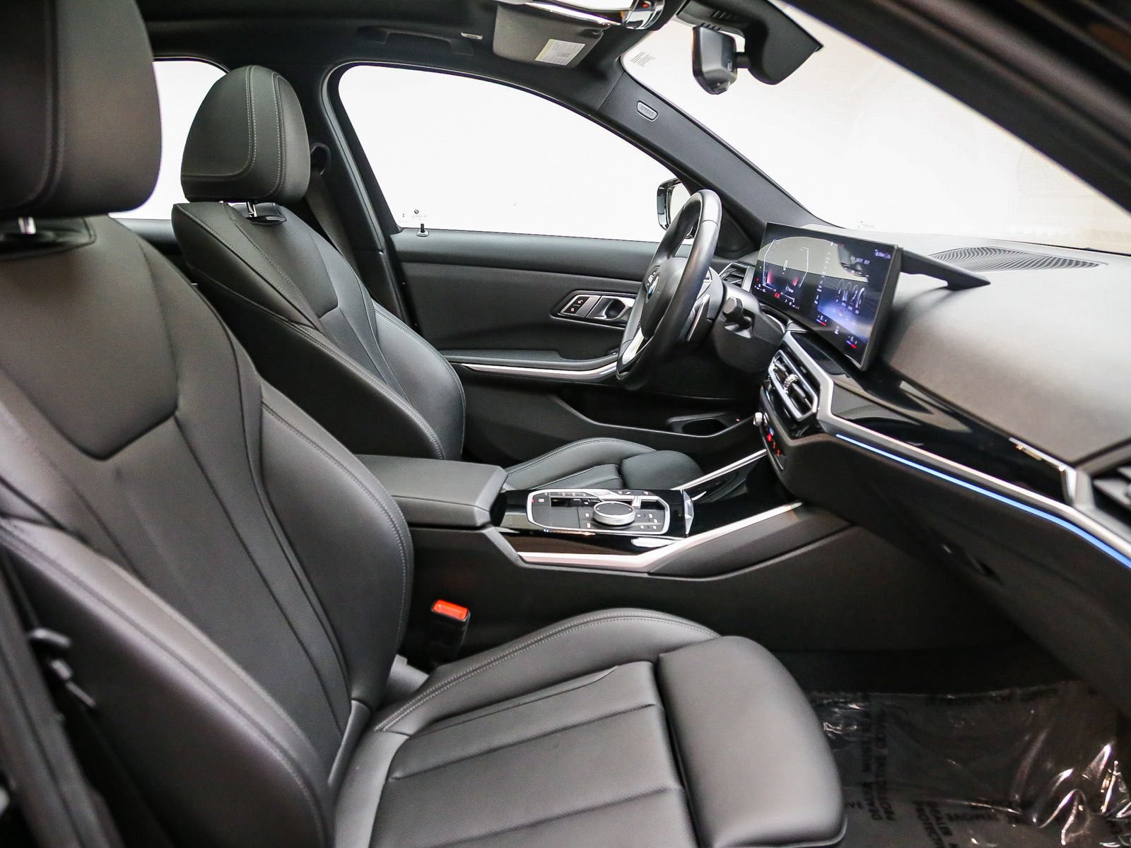 Certified 2023 BMW 330i Sedan w/ Convenience Package RWD image 19