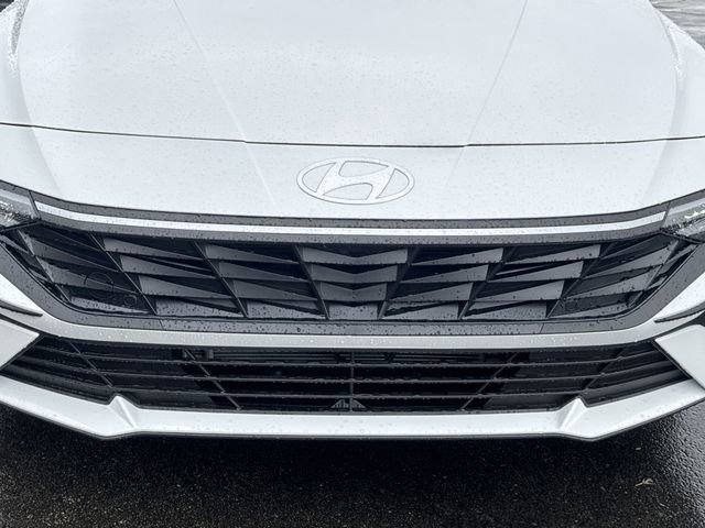 New 2026 Hyundai Elantra Blue image 33