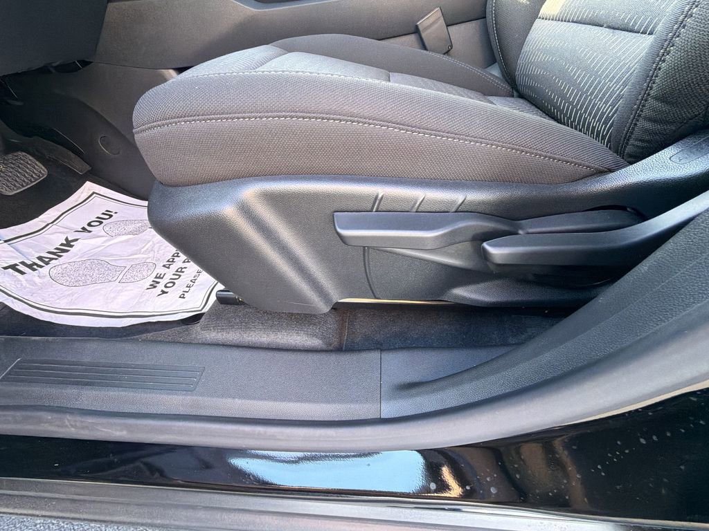 New 2026 Chevrolet Equinox LT w/ Midnight Edition image 18
