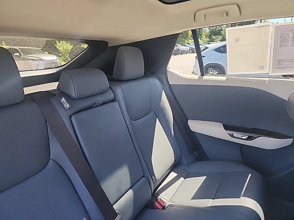 Certified 2023 Lexus RZ 450e Premium w/ Technology Package AWD/4WD image 18