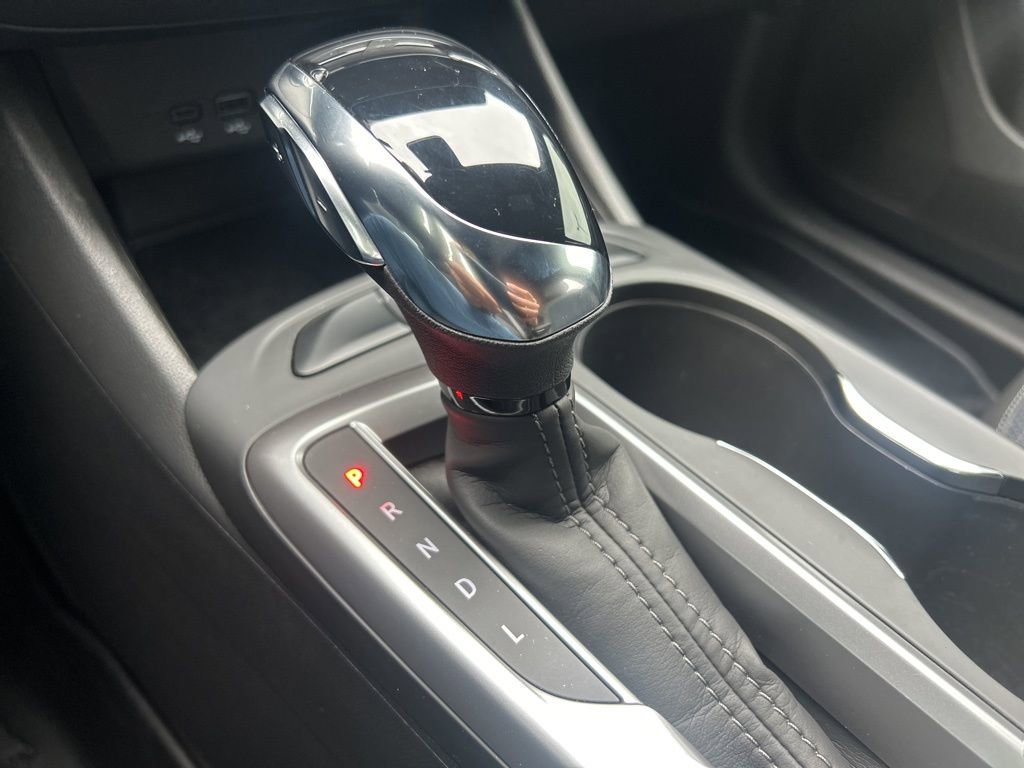 Certified 2025 Buick Envista Preferred image 31