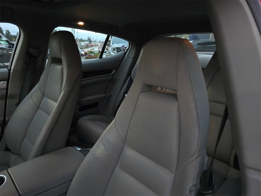 Used 2011 Porsche Panamera 4 image 27