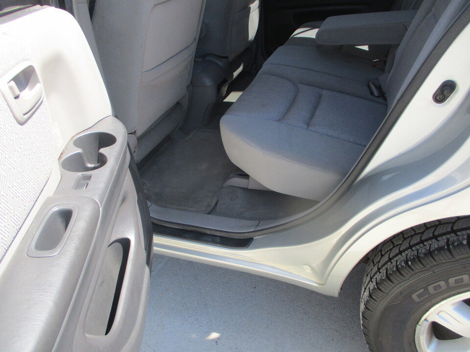 Used 2003 Toyota Highlander Limited FWD image 8