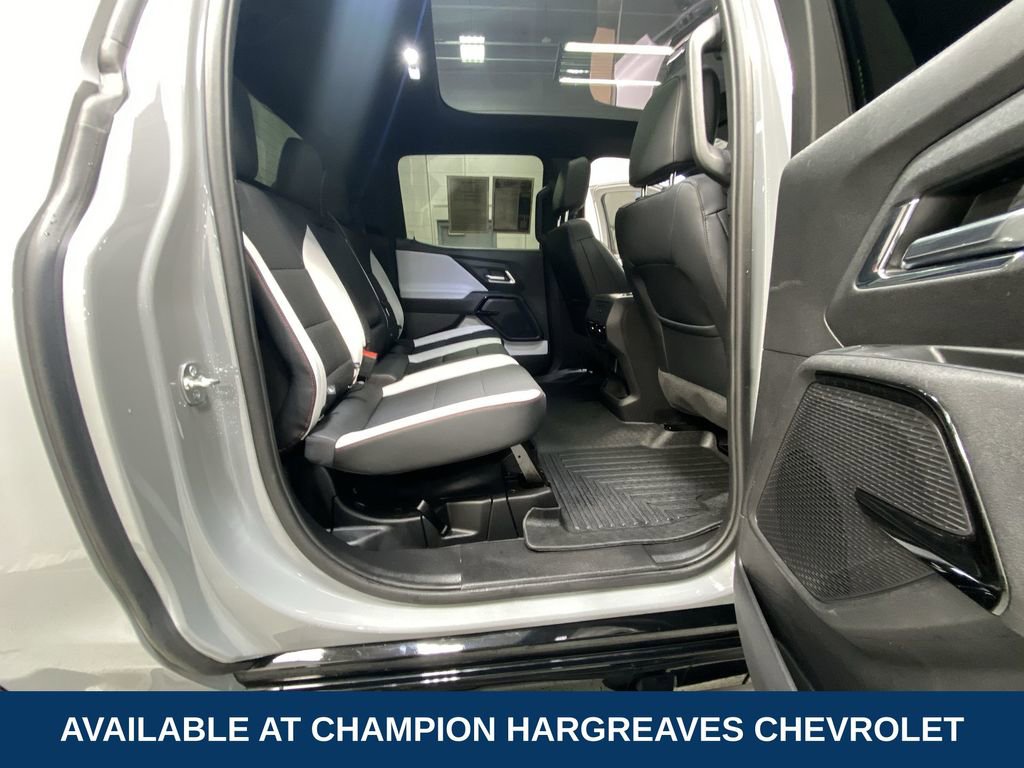 Used 2025 Chevrolet Silverado EV RST image 35