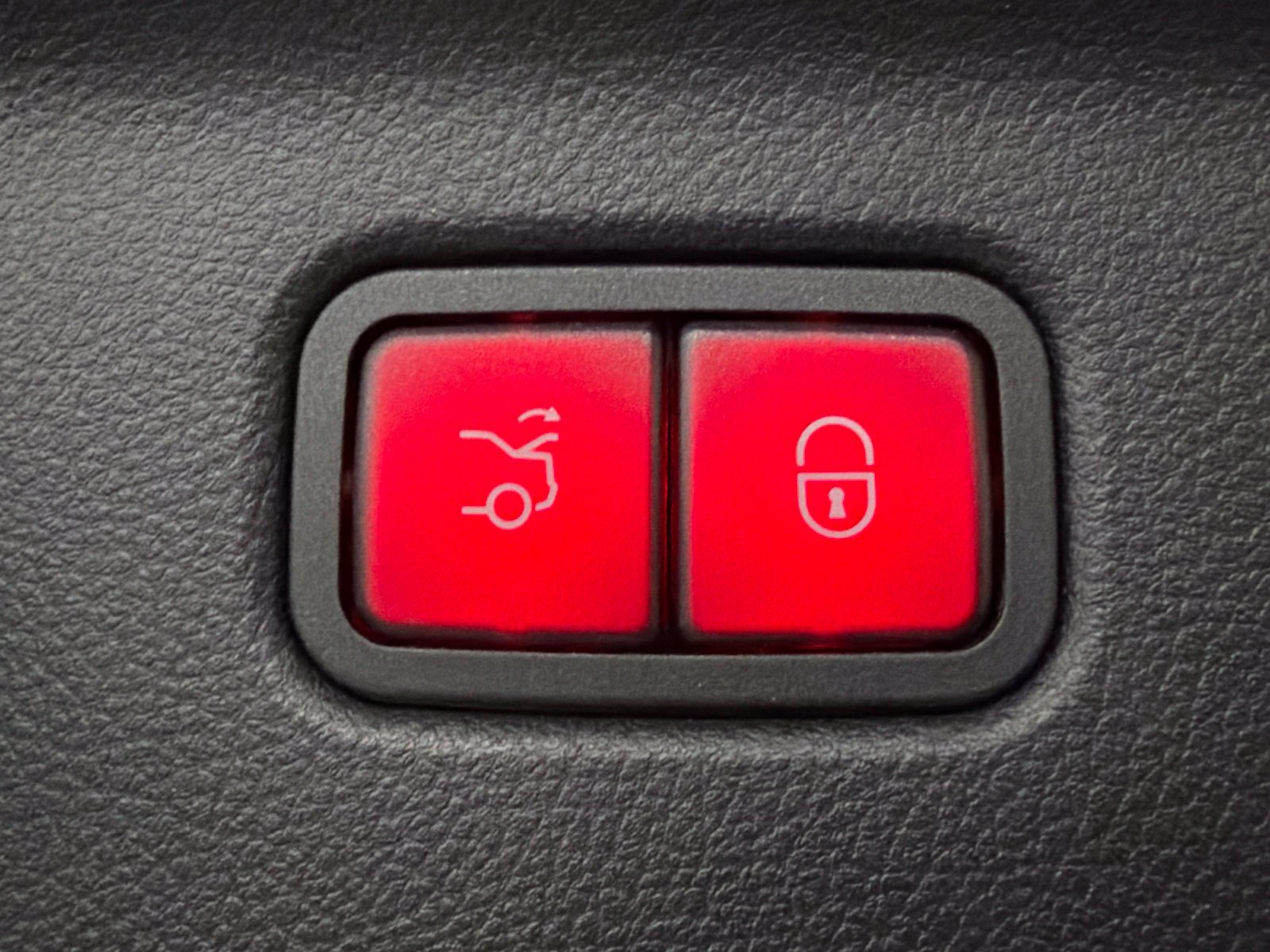 Certified 2023 Mercedes-Benz S 580e 4MATIC Sedan image 17