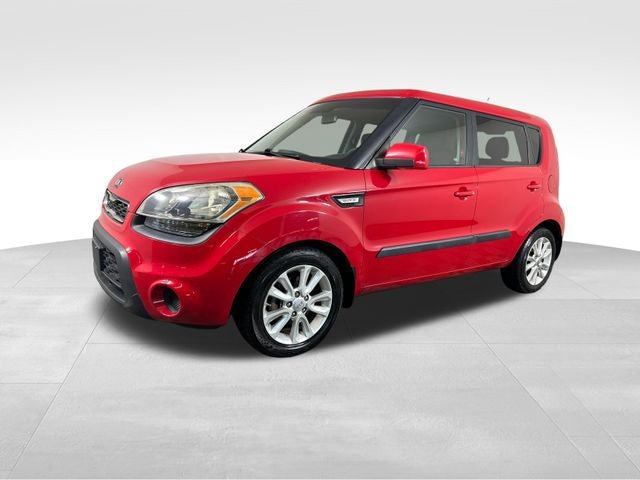 Used 2013 Kia Soul FWD image 2