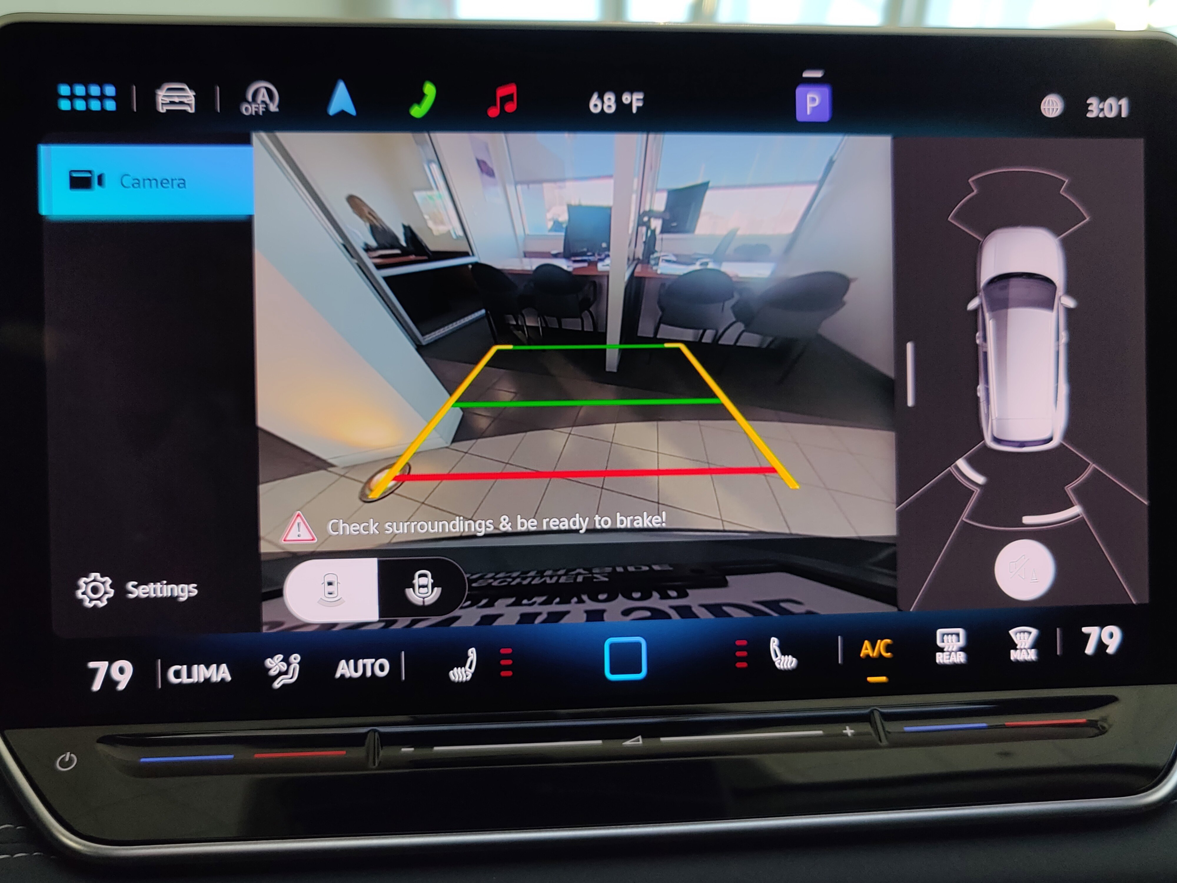 Used 2025 Volkswagen Tiguan SE image 23