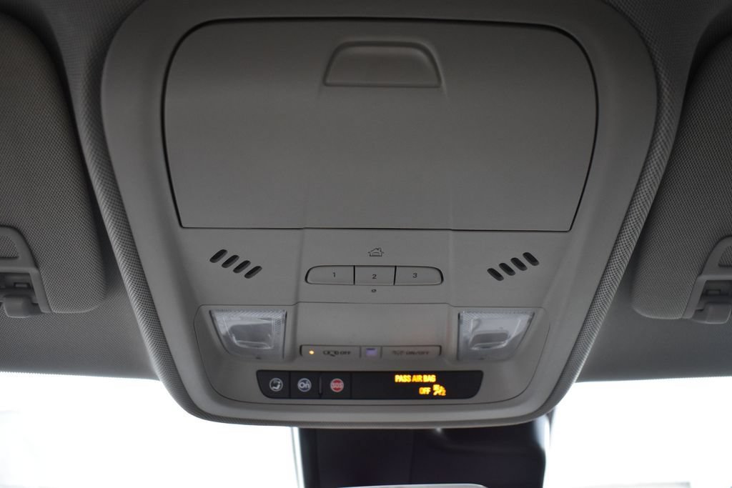 Used 2021 Cadillac XT4 Luxury w/ Driver Awareness Package FWD image 21