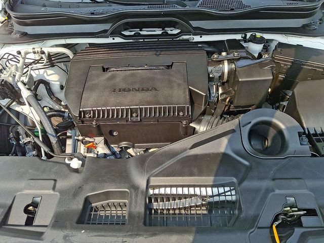 Used 2025 Honda Pilot Touring image 32
