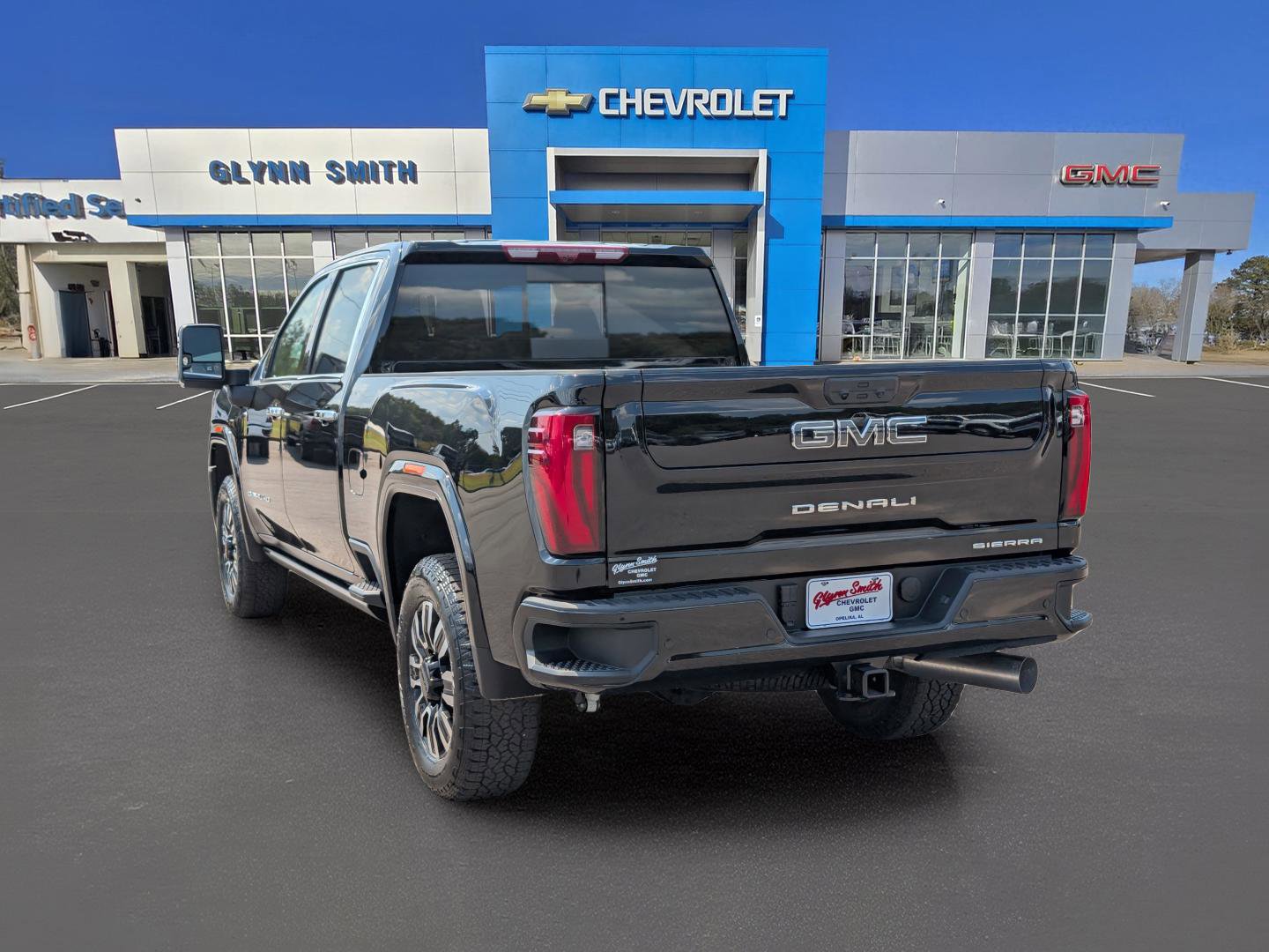 New 2026 GMC Sierra 2500 Denali Ultimate image 11