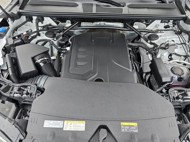 Used 2025 Audi Q5 Premium Plus w/ Premium Plus image 34