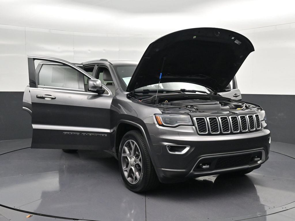 Used 2018 Jeep Grand Cherokee Limited RWD image 30