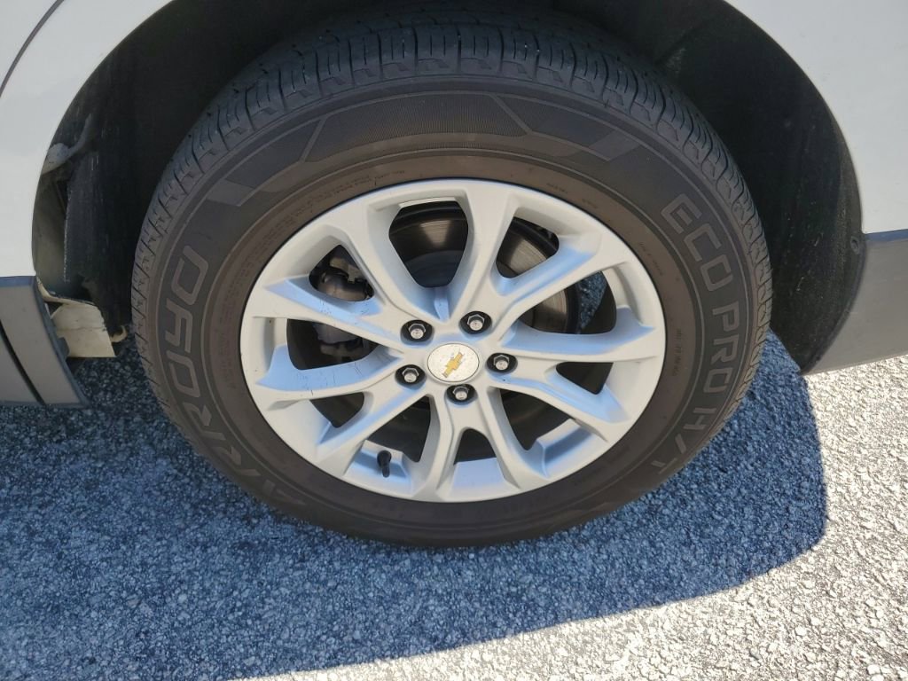 Used 2018 Chevrolet Equinox LT AWD/4WD image 10