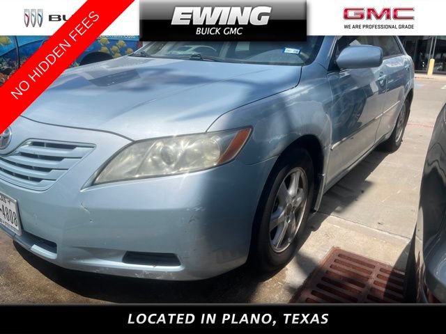 Used 2009 Toyota Camry SE FWD image 1