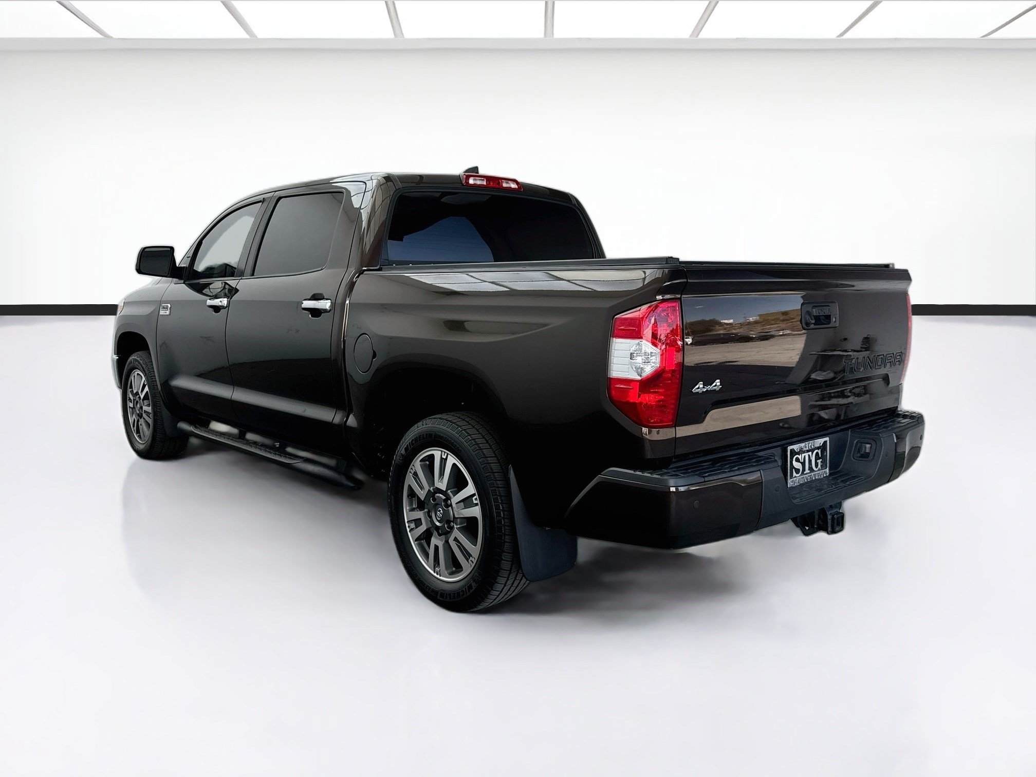 Used 2021 Toyota Tundra 1794 Edition AWD/4WD image 6