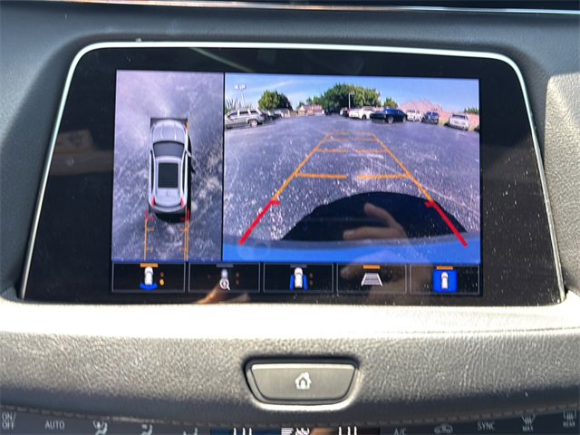 Used 2022 Cadillac XT4 Premium Luxury w/ Enhanced Visibility Package image 23