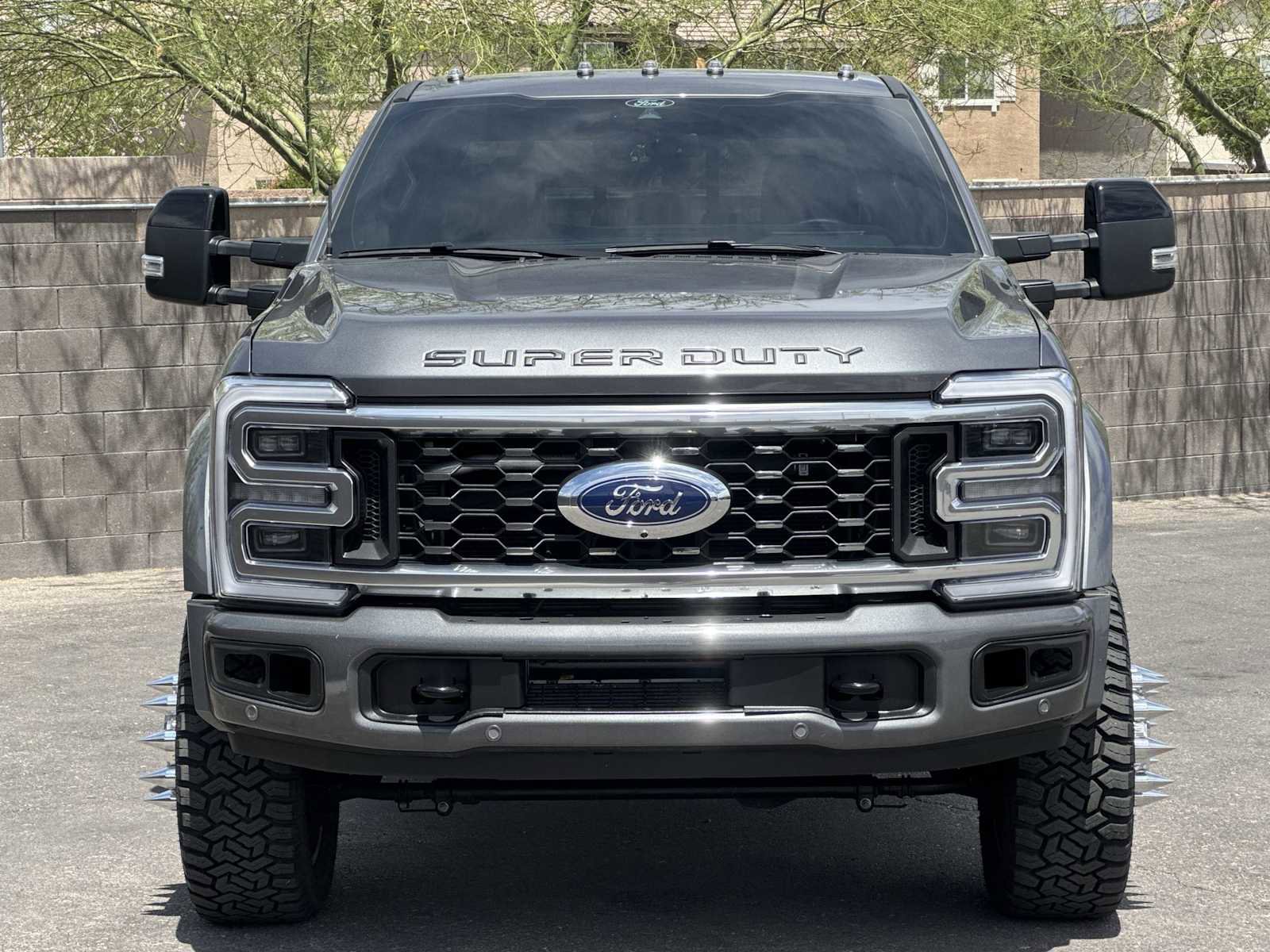 Used 2025 Ford F450 Platinum w/ FX4 Off-Road Package AWD/4WD image 24