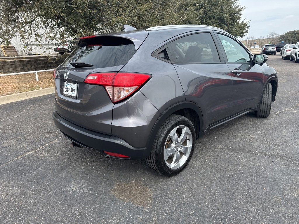 Used 2017 Honda HR-V EX-L image 3