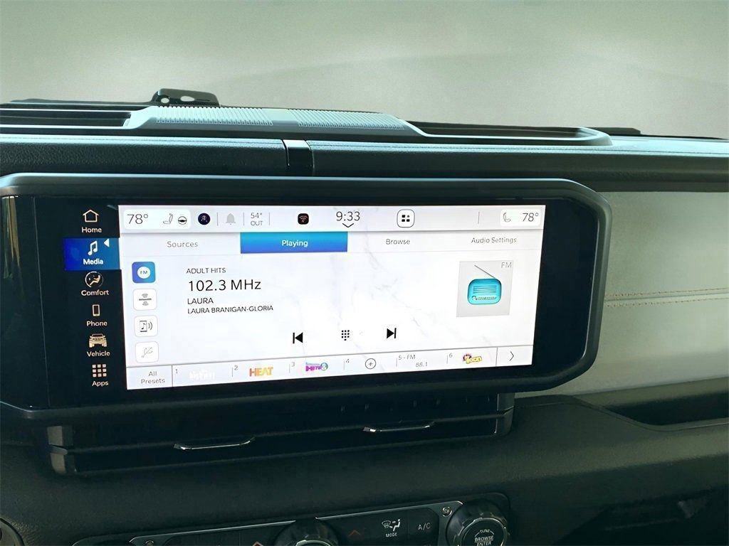 New 2026 Jeep Wrangler Sport S image 34