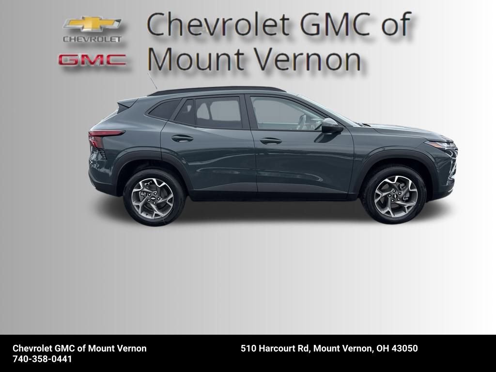 New 2025 Chevrolet Trax LT image 6