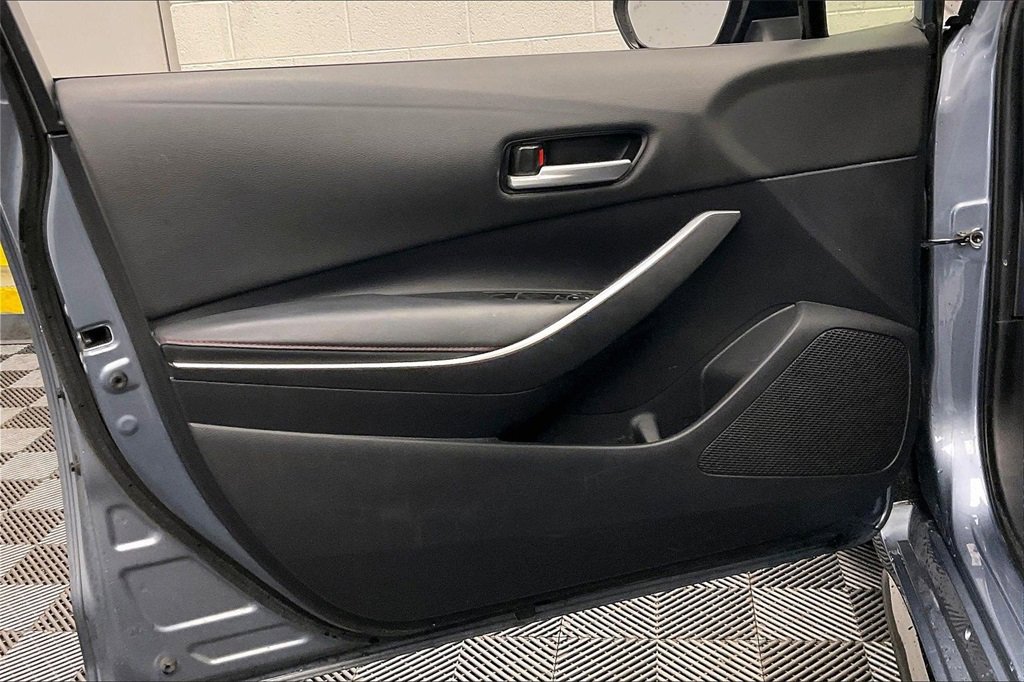 Used 2023 Toyota Corolla SE w/ SE Premium Package image 23