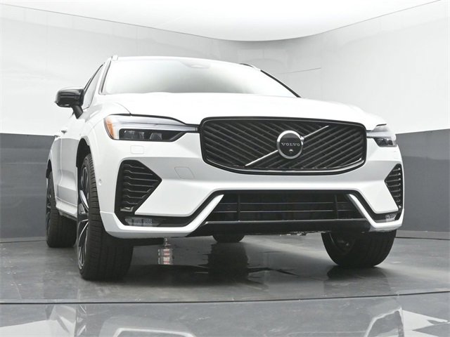 New 2026 Volvo XC60 B5 Ultra w/ Protection Package Premier image 39
