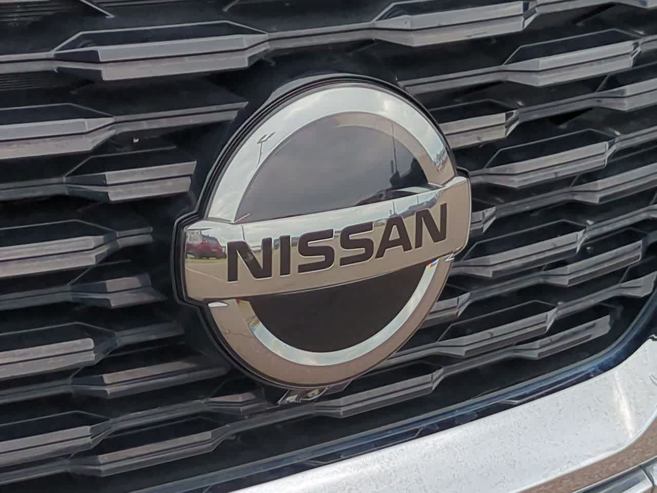 Used 2021 Nissan Rogue SV w/ Premium Package AWD/4WD image 11