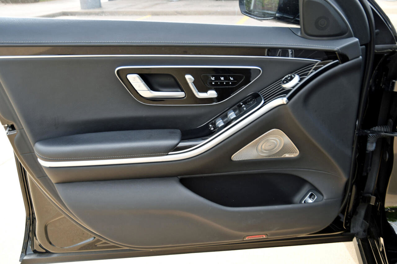 Used 2022 Mercedes-Benz S 580 4MATIC Sedan image 10