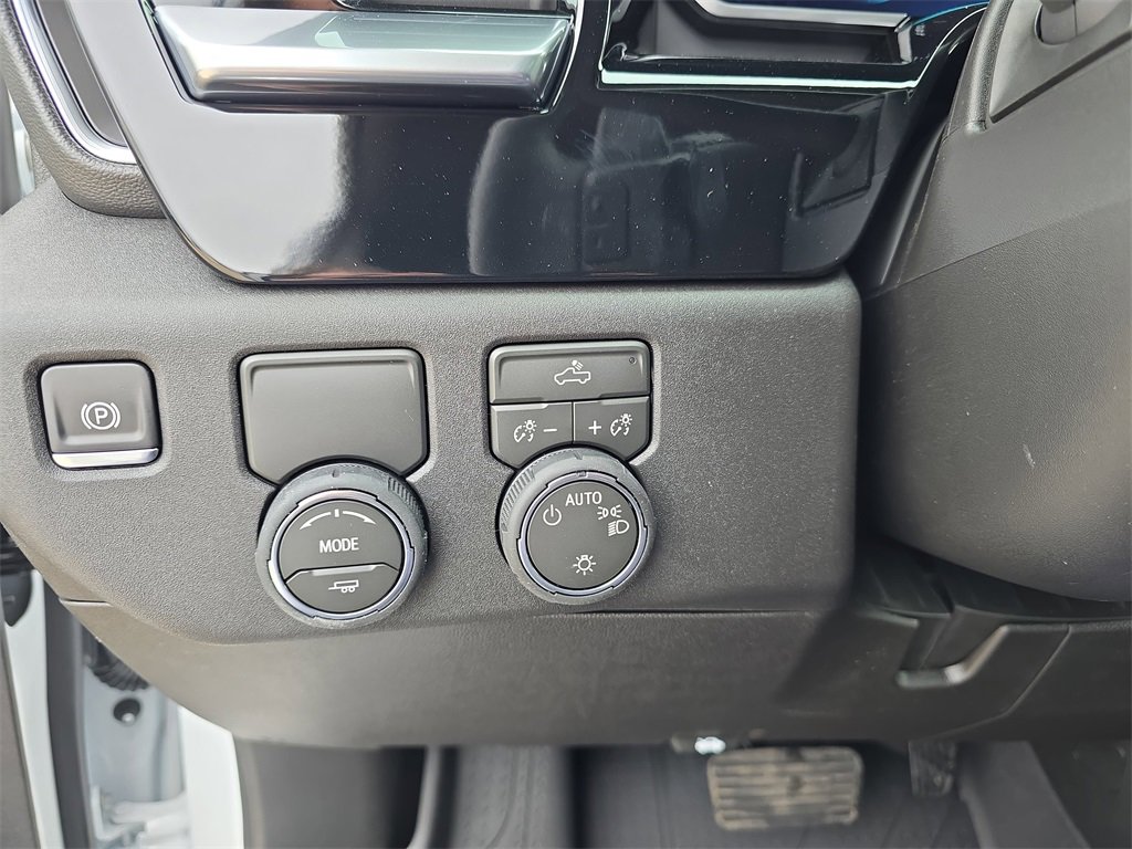 New 2026 Chevrolet Silverado 1500 LT w/ Leather Package image 26