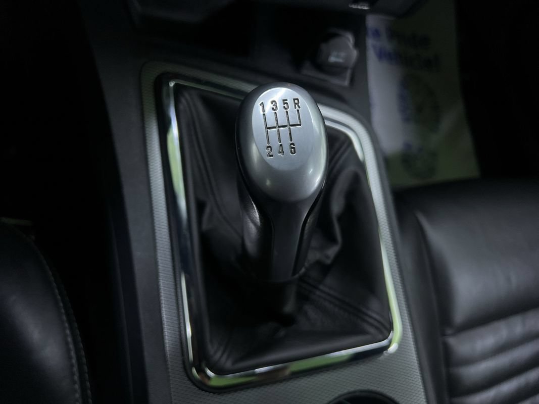 Used 2012 Dodge Challenger R/T RWD image 24