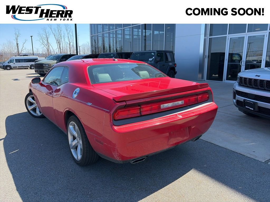 Used 2012 Dodge Challenger SXT Plus image 3